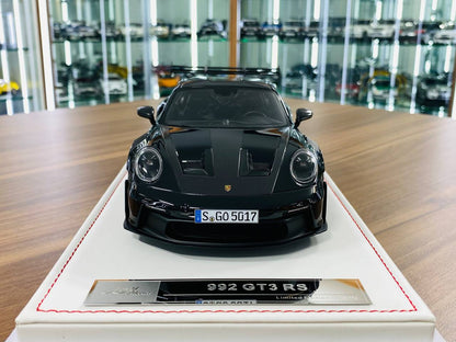 Ivy Model 1/18 Porsche 911 992 GT3 RS Weissach – Matt Black/Red Wheels, Limited to 25 Pcs
