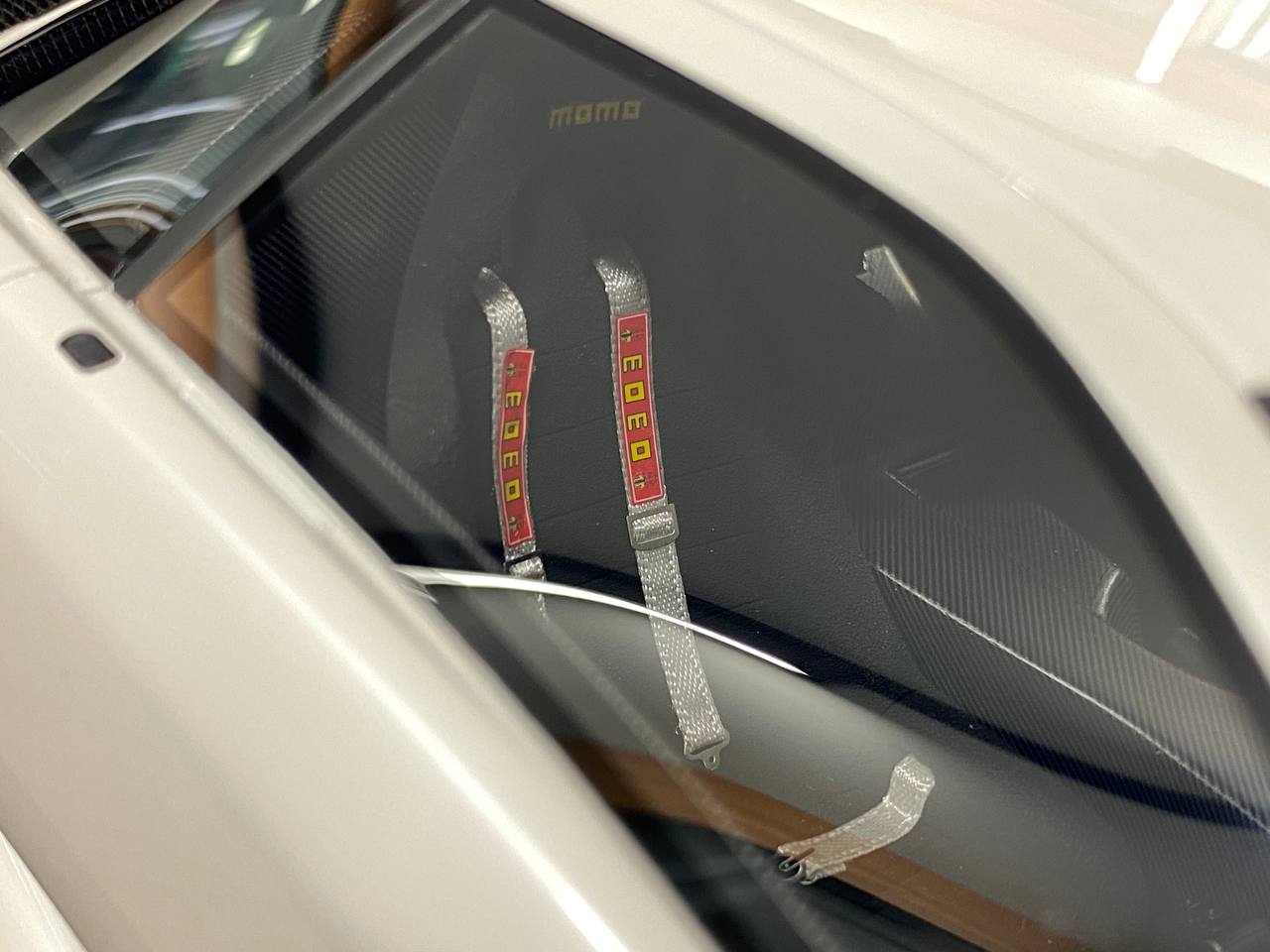 1/12 Resin Model - Lamborghini Diablo GT White by GL Models
