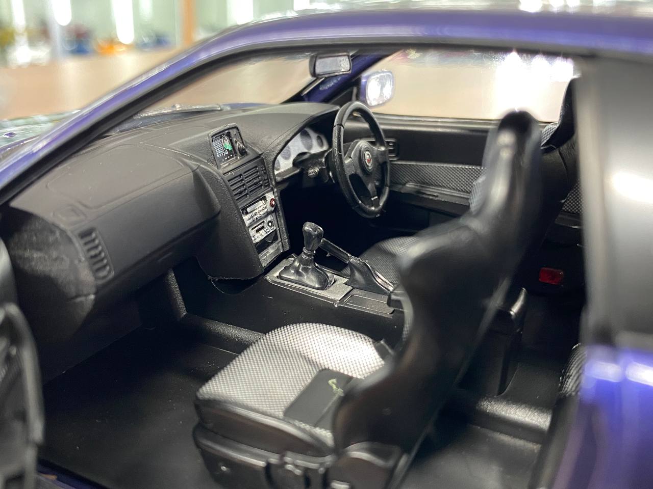 Diecast Nissan GT-R R34 Skyline Dark Blue 1/18 1999 by Solido Model Car