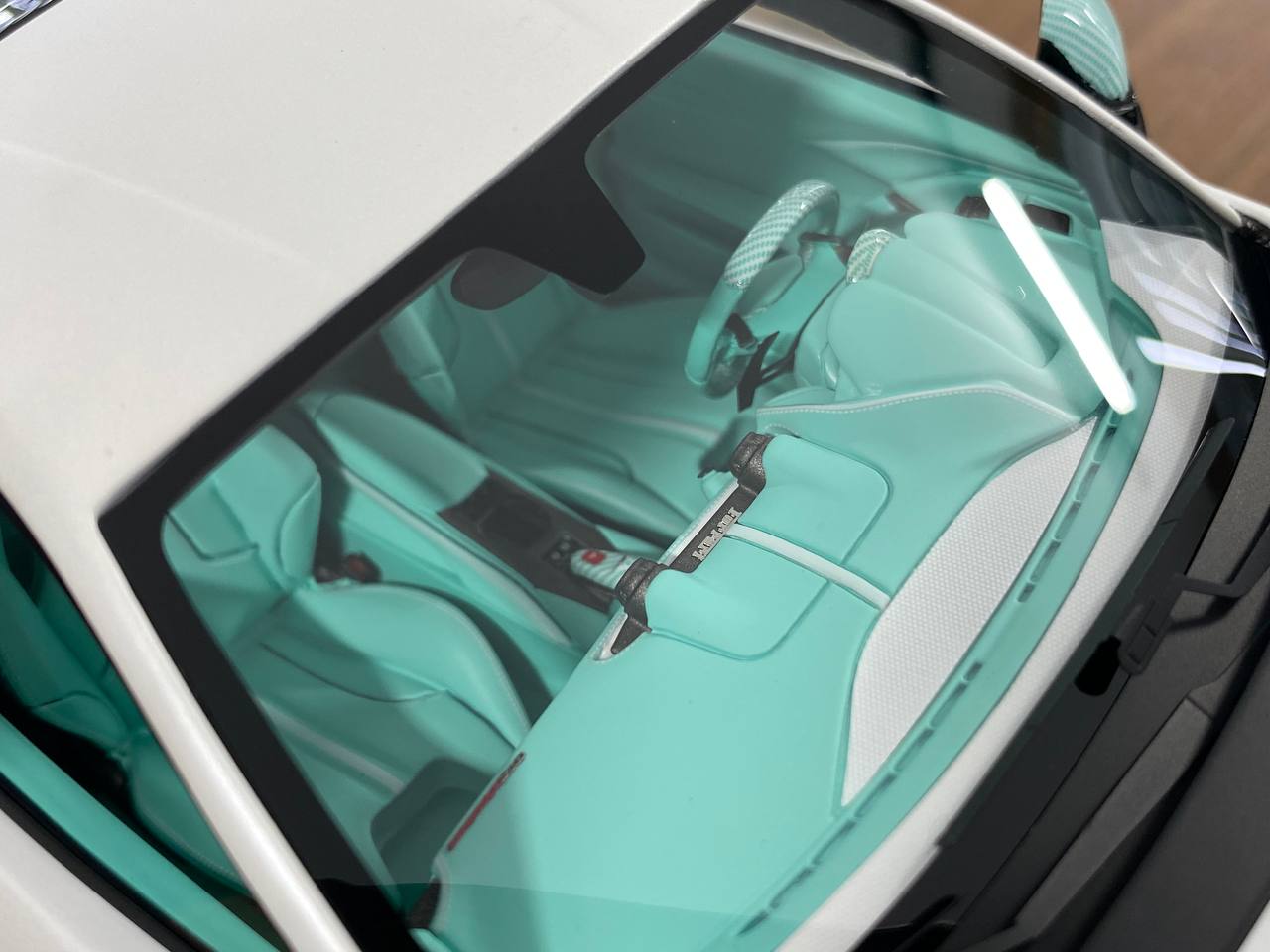 1:18 Resin Model – Davis & Giovanni Ferrari 812 N-Largo Novitec Matt Pearl White / Tiffany Limited 1 of 1