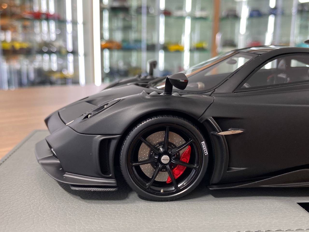 1/18 BBR Models Pagani Imola (2020) - Matt Black (Limited 60 pcs)