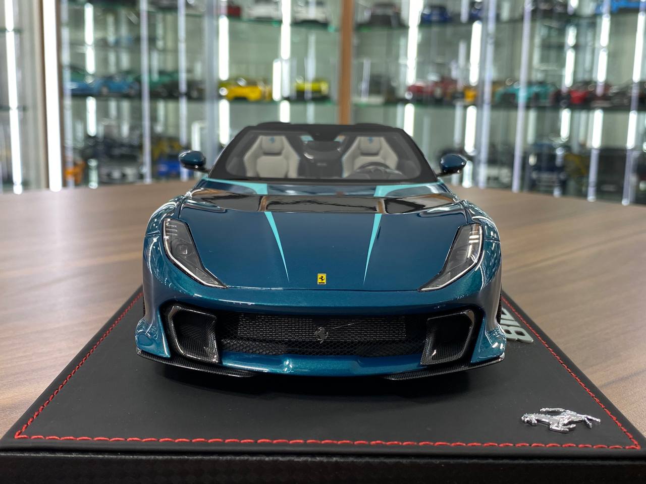1/18 Resin  – BBR Models Ferrari 812 CompetizioneA ( Aperta ) Blue Capri Limited-90 pcs
