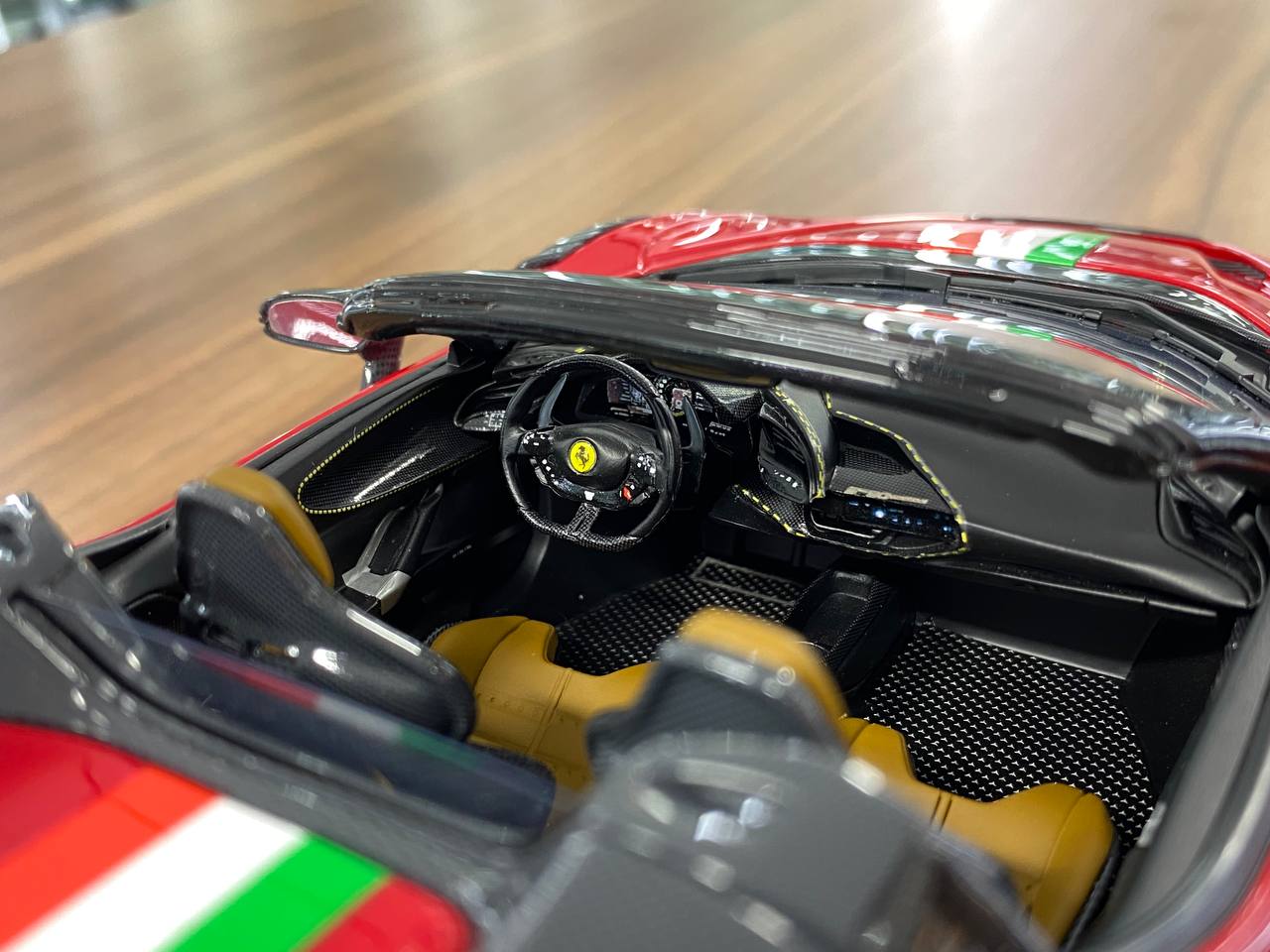 1/18 Resin Model – CE Custom Edition Ferrari SF90 Spider Red with Italy Flag Livery  Limited Edition: 30 pcs