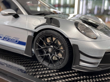 1/18 Resin – VIP Models Porsche 911 GT3 RS MR Silver/Blue Ltd.Edn.66 pcs