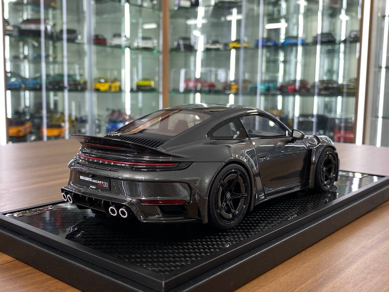 1/18 Resin VIP Model Porsche BRABUS Rocket 900 R Metal Grey Decal Ltd.Edn. 66 pcs