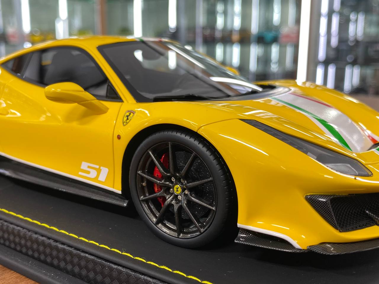 1/18 Resin – BBR Models Ferrari 488 Pista Yellow with Italy Flag Livery  Limited Edition: 168 pcs