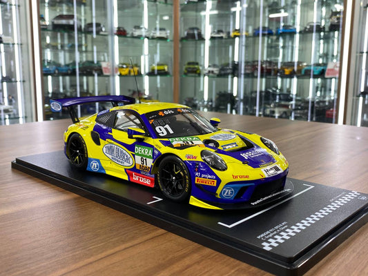 1/18  Diecast  ixo Models PORSCHE 911 GT3 R #91 C. Engelhart, A. Güven Racing yellow/ blue