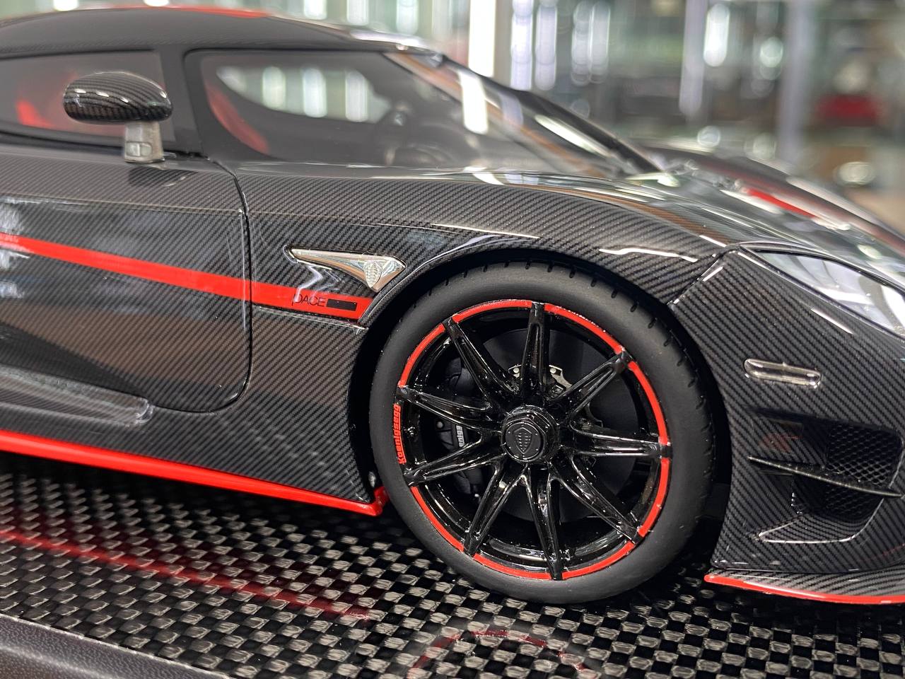1/18 Resin –Koenigsegg CXX Edition | VMB Model | Carbon Fiber | Limited 30| RARE