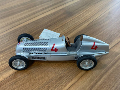 CMC Mercedes-Benz W25, 1935 Luigi Fagioli, Start No. #4 Sieger GP Monaco [1/18 Diecast]
