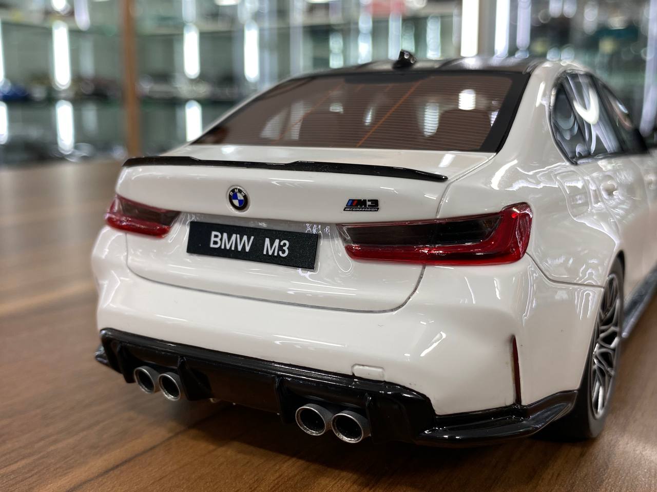 1/18 Resin BMW M3 white Model Car by Top Speed