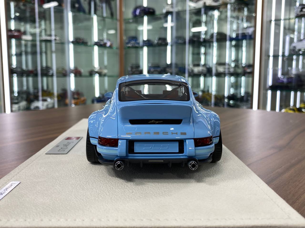 1/18 Resin Model - Porsche Singer DLS 2023 by Make Up (Gulf Blue) | Limited Editon of 120 pcs