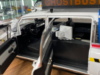 1/18 Ghostbusters II Cadillac  ECTO-1A HOT WHEELS Elite Model Car