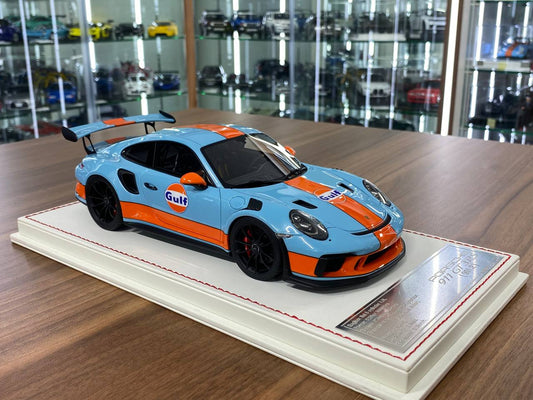 1:18 Resin Model  – Davis & Giovanni Porsche 911 GT3 RS (911.2) Gulf Blue Limited 20 pcs