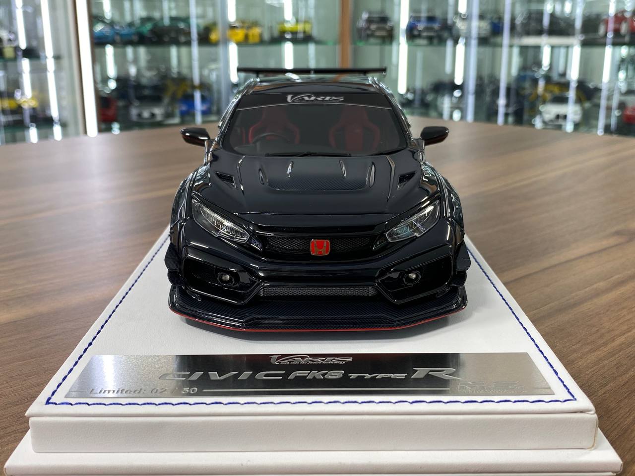 1:18 Resin – M.S. Miniature Special Honda Civic FK8 Type R (Varis) – Crystal Black Pearl – Limited 50 pcs