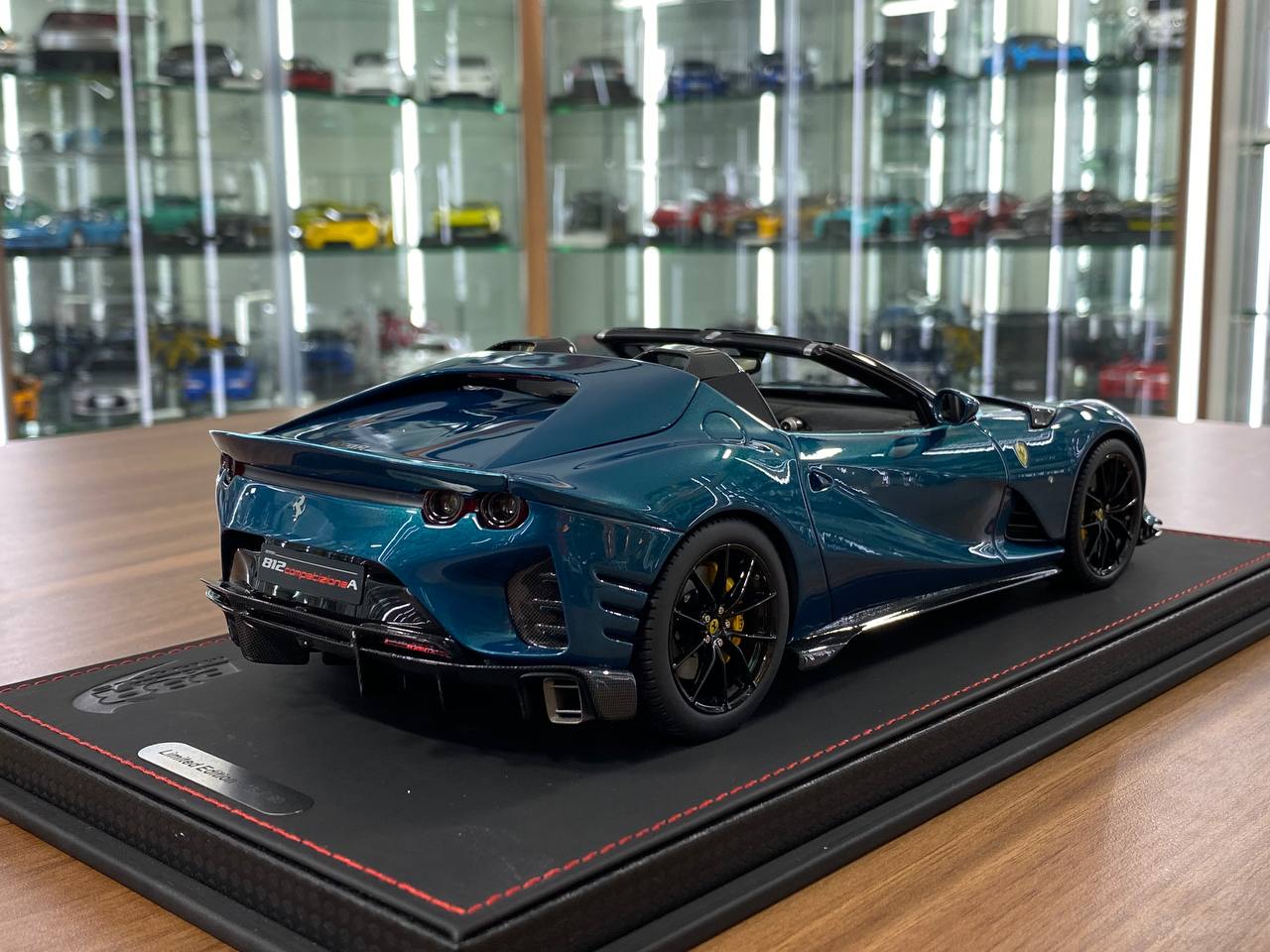 1/18 Resin  – BBR Models Ferrari 812 CompetizioneA ( Aperta ) Blue Capri Limited-90 pcs