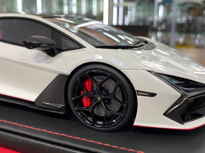 1/18 Resin Model  – MR Collection Lamborghini REVUELTO Bianco Siderale with Red Accents