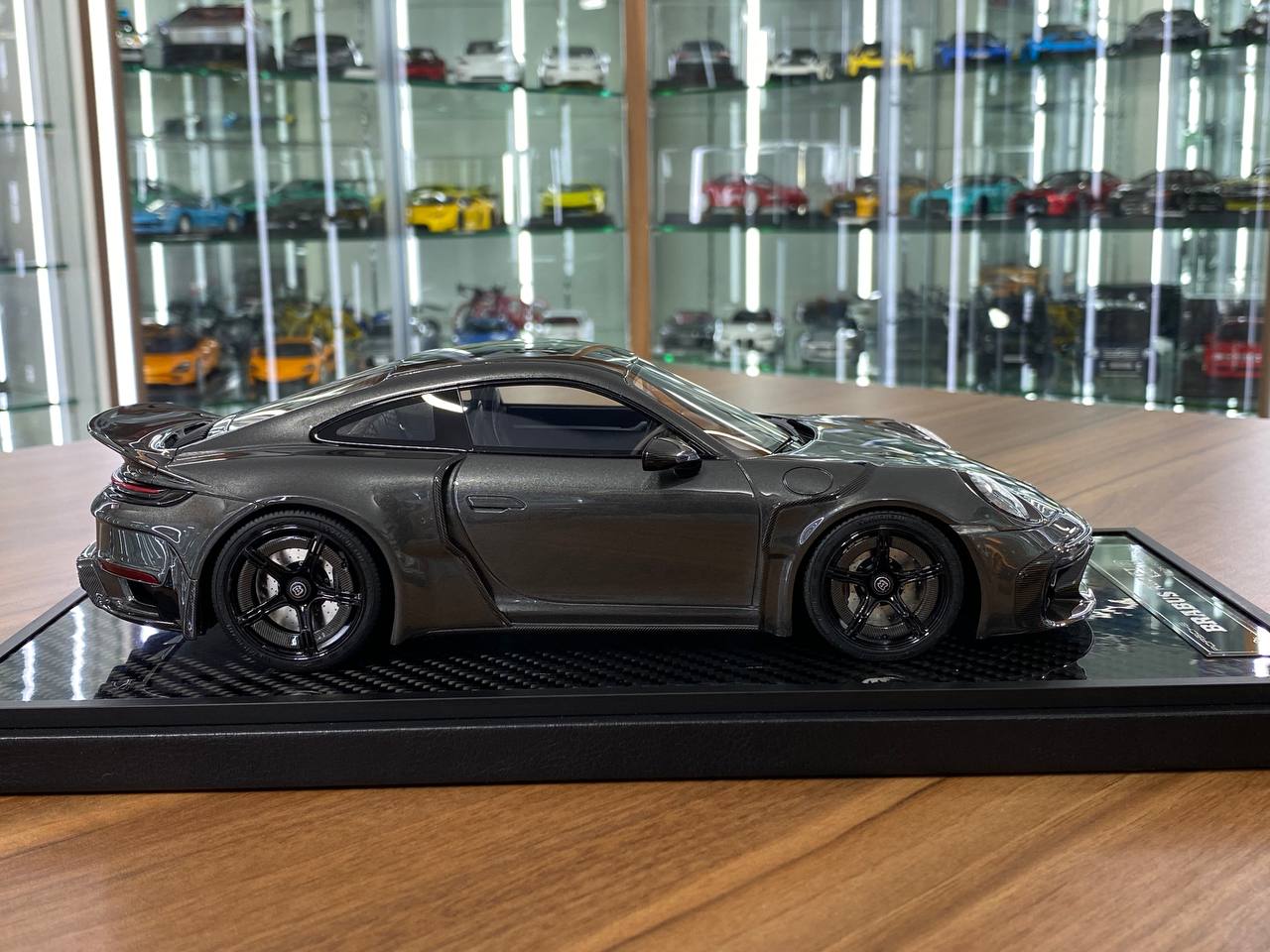 1/18 Resin VIP Model Porsche BRABUS Rocket 900 R Metal Grey Decal Ltd.Edn. 66 pcs