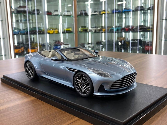 1/18 Resin Model GT Spirit Aston Martin DB12 - Blue / Volante Limited Edition