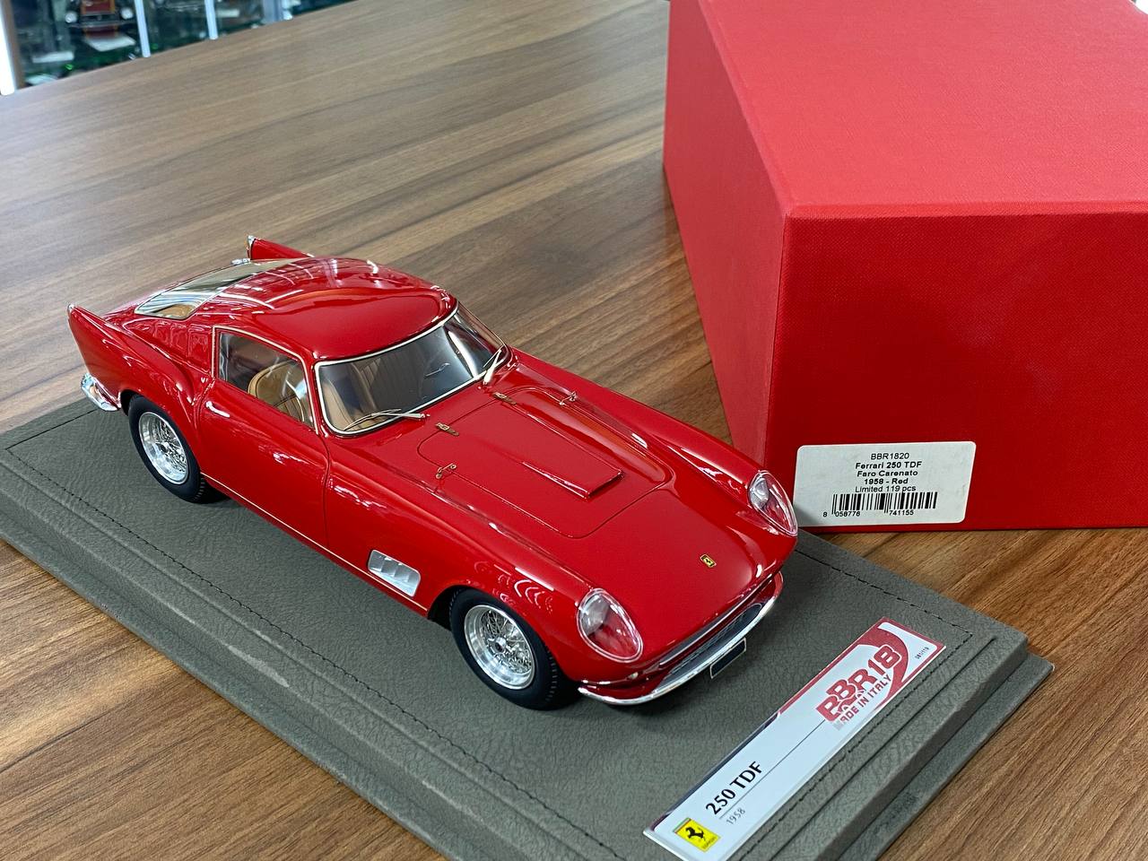 1/18 Resin Model – BBR Deluxe Ferrari 250 TDF Faro Carenato 1958 Red  Limited Edition: 119 pcs