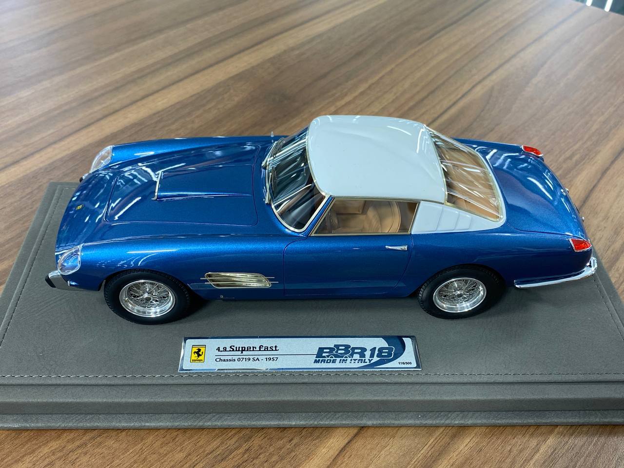 1/18 Resin Model – BBR Deluxe Ferrari Superfast 4.9 (1957) Metallic Light Blue / White Limited Edition: 500 pcs