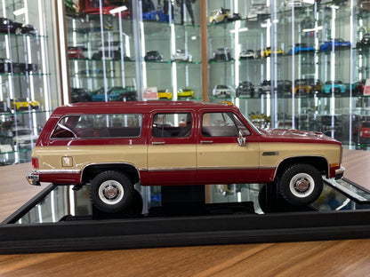 1/18 Resin Old School Models GMC SUBARBAN 86 2500 (1986) Red & Beige  Limited 100 pcs