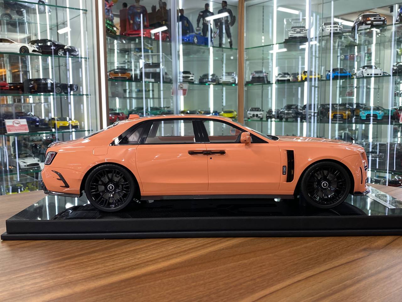 1/12 Resin Model – Rolls Royce Ghost | VMB Model | Coral Red | Limited 30 pcs