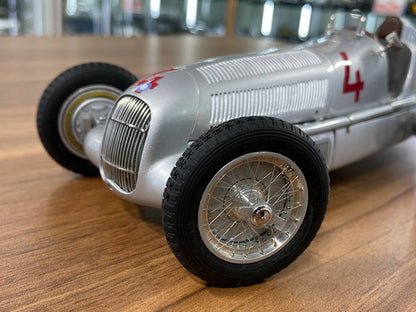 CMC Mercedes-Benz W25, 1935 Luigi Fagioli, Start No. #4 Sieger GP Monaco [1/18 Diecast]