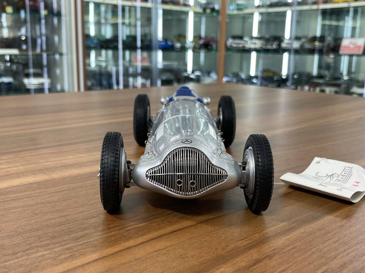 CMC Mercedes-Benz W154 - 1/18 Diecast Model, All Opening - Silver