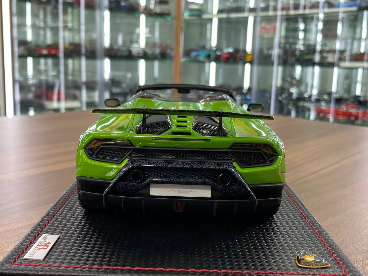 1/18 Resin Model MR Collection Lamborghini Huracan Performente Spyder Verde Mante (pearl) Limited-  49 pcs