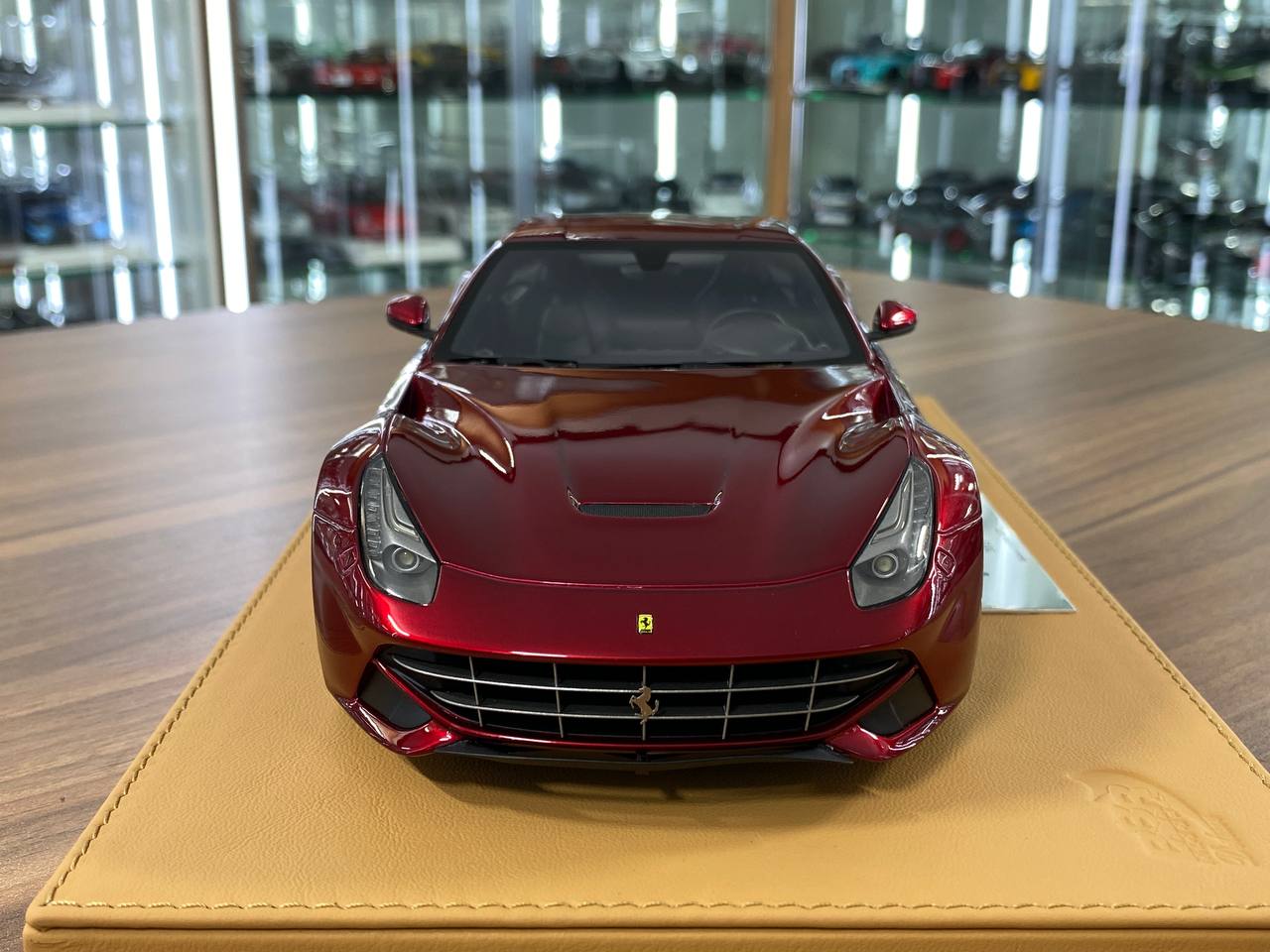 1/18 Resin BBR Deluxe Models Ferrari F12 Berlinetta Maranello Red Limited- 20 pcs