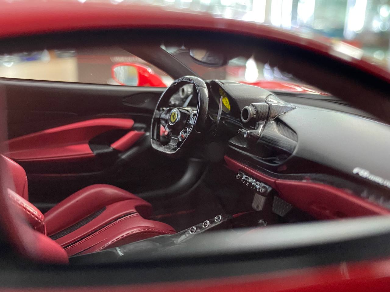1:18 Resin  – MR Collection Models Ferrari F8 Tributo (Red) Limited 1 of 1