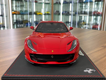 1:18 BBR Models Ferrari 812 Superfast (2017) - Rosso Corsa 322 (Limited 212 pcs)