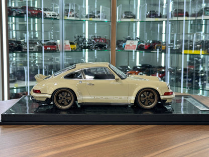 1/12 Resin Ivy Image Models Porsche Singer DLS – Cream (Back Engine Hood Opening)