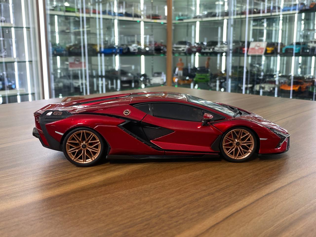 1/18 Diecast Lamborghini Sian FKP 37 Red  Bburago Scale Model Car
