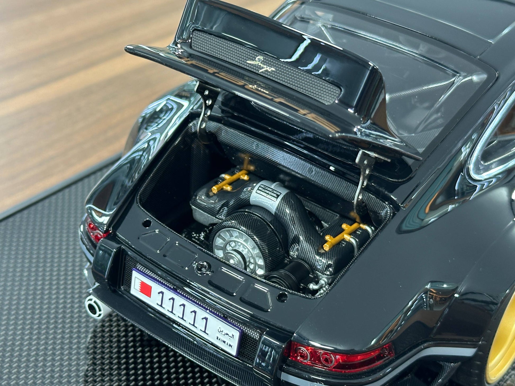 1/12 Resin Ivy Image Models Porsche Singer DLS – Black (Back Engine Hood Opening)