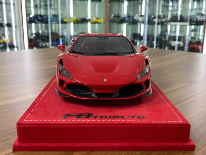1:18 Resin  – MR Collection Models Ferrari F8 Tributo (Red) Limited 1 of 1