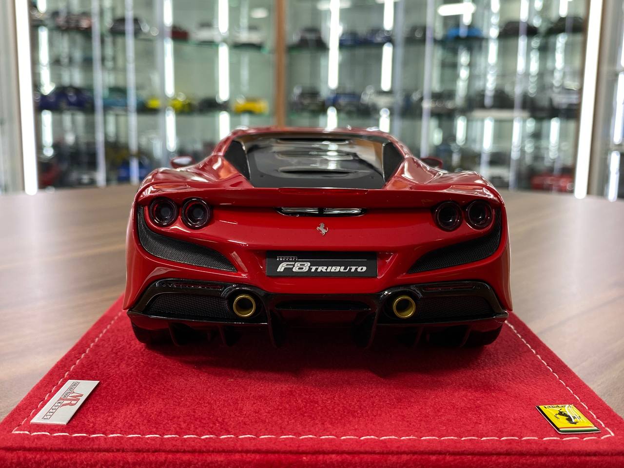 1:18 Resin  – MR Collection Models Ferrari F8 Tributo (Red) Limited 1 of 1