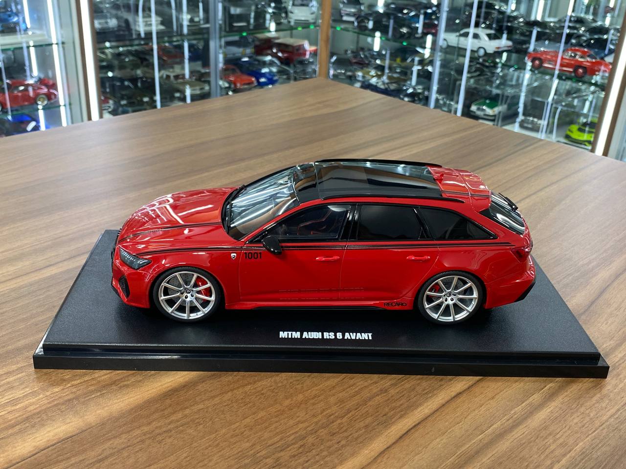 1/18 Resin Model GT Spirit Audi RS 6 (C8) AVANT MTM 2021 – Red – Limited Edition