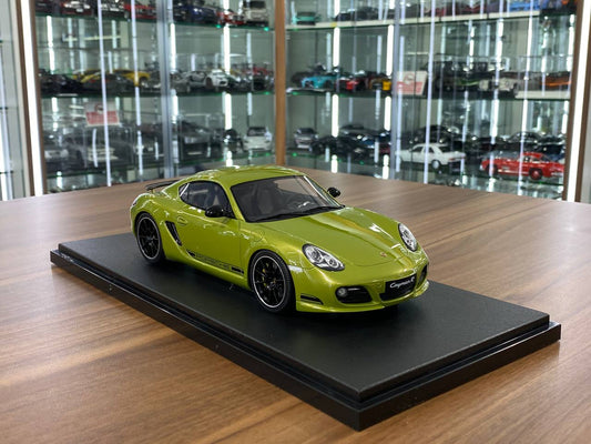 1/18 Resin Model GT Spirit Porsche (987.2) Cayman R 2012 – Green – Limited Edition