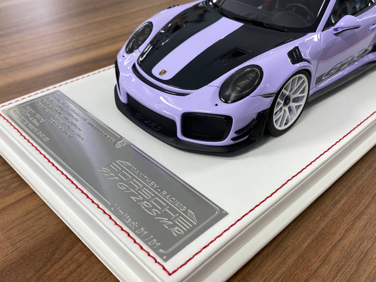 1:18 Resin Model (Not Opening) – Davis & Giovanni Porsche 911 GT3 RS MR Light Purple / Carbon – Limited 1 of 1