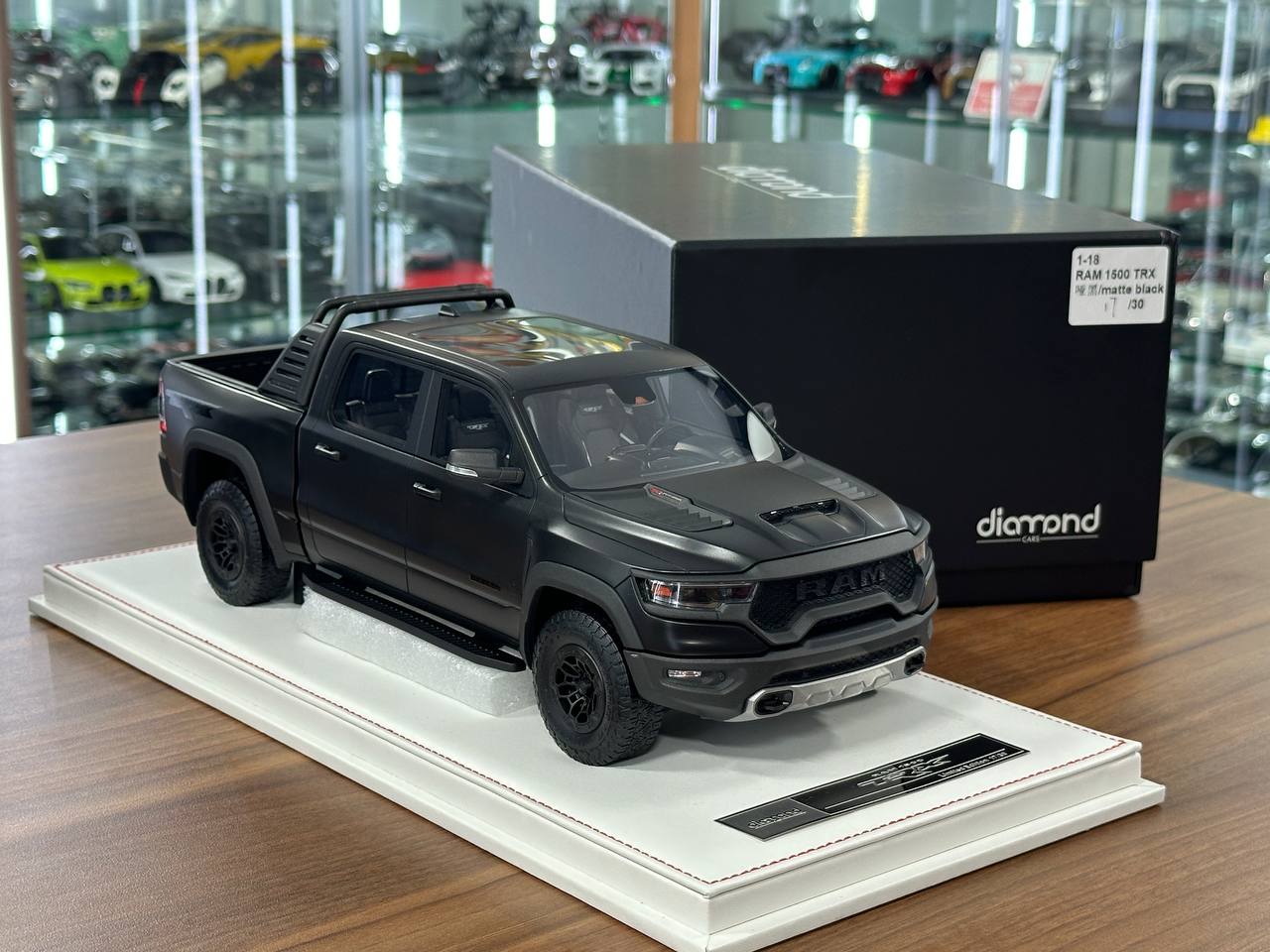 Exclusive 1/18 Dodge Ram TRX [Black Matt] Ltd.Edn.(40 pcs