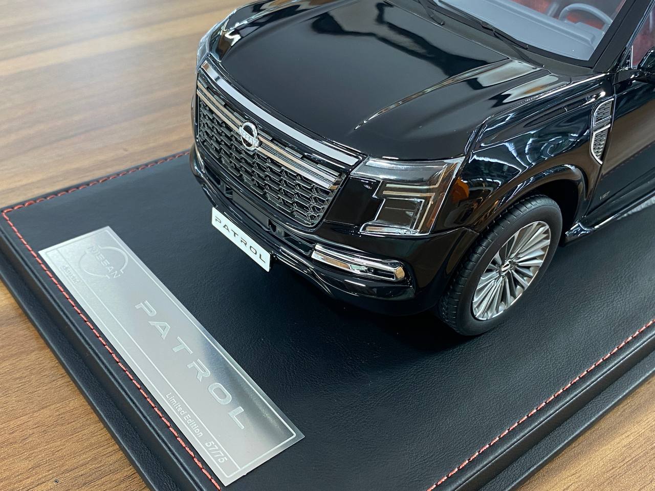 1/18 Diamand Nissan Patrol Y63 Platinum – Black – Limited Edition (75 pcs)
