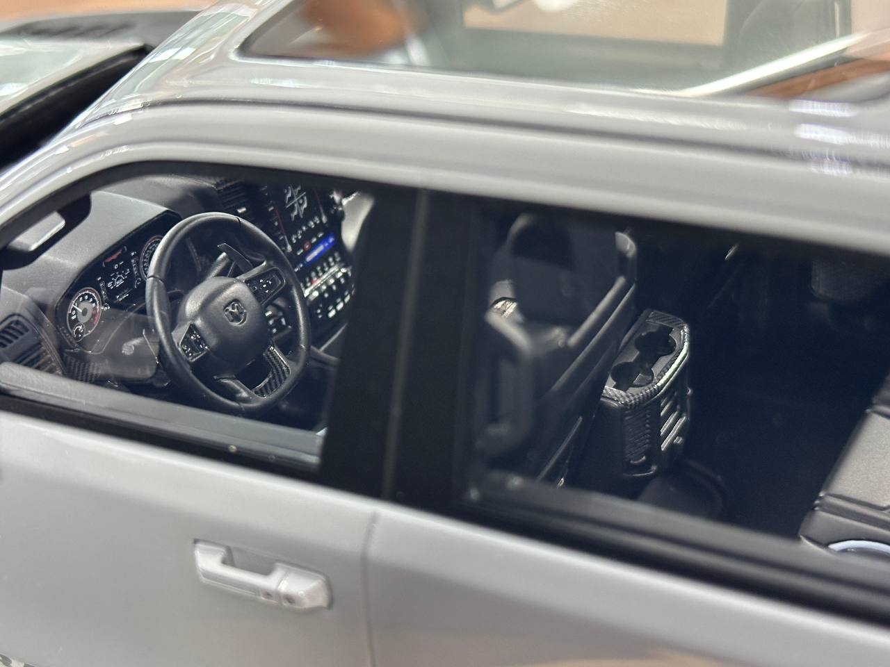 Exclusive 1/18 Dodge Ram TRX 1500 [Lunar Grey] By Diamand – Limited Edition (70 pcs)