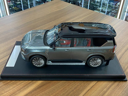 1/18 Diamand Nissan Patrol Y63 Platinum – Grey/Black – Limited Edition (50 pcs)