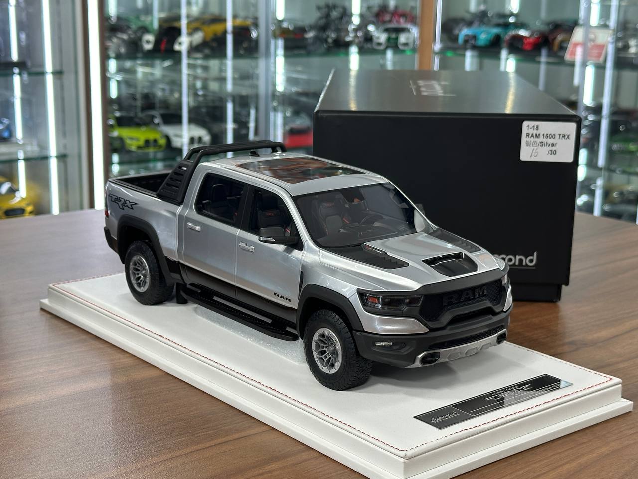 Exclusive 1/18 Dodge Ram TRX 1500 [Silver] by Diamand – Limited Edition (40 pcs)