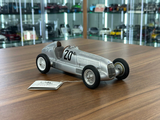 1/18 Diecast CMC Mercedes-Benz W25, 1934 Eitelrennen, Mantred von Brauchitsch Eistes Rennen, erster Sieg