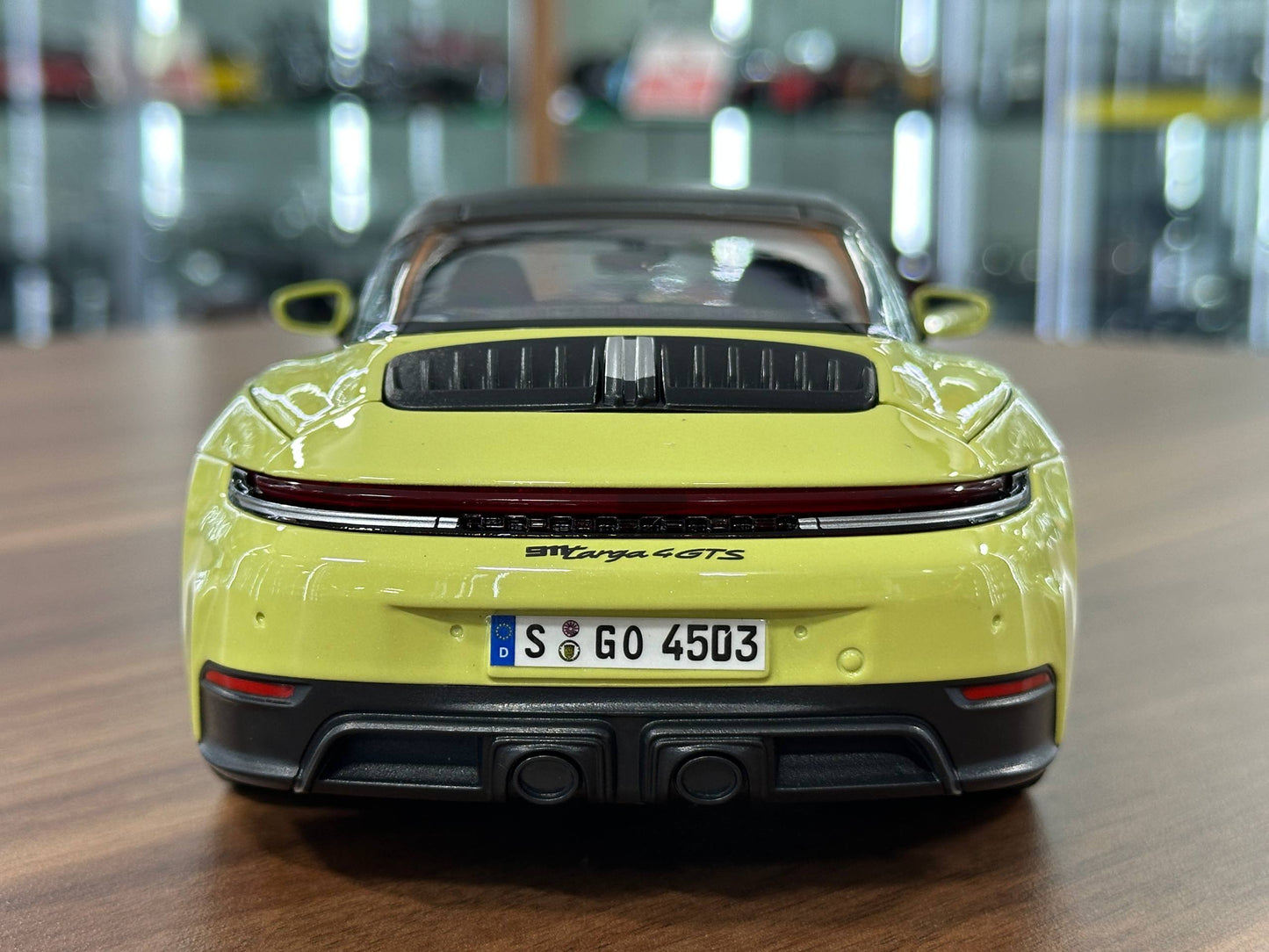 1/18 Diecast
Maisto
Porsche 911 Targa 4 GTS 992.2
Yellow