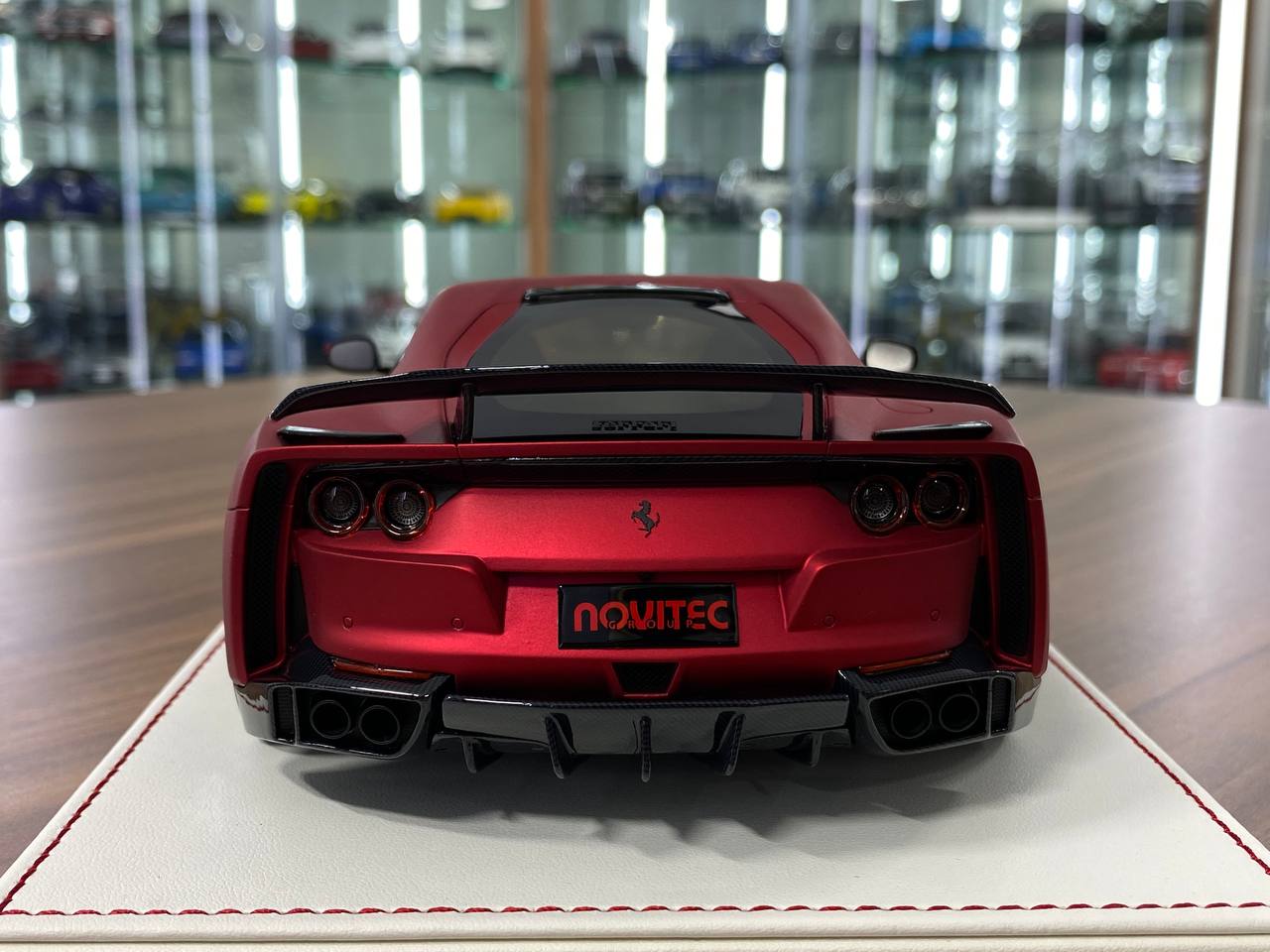 1:18 Resin – Davis & Giovanni Ferrari 812 N-Largo Novitec Matt Red Limited 1 of 1