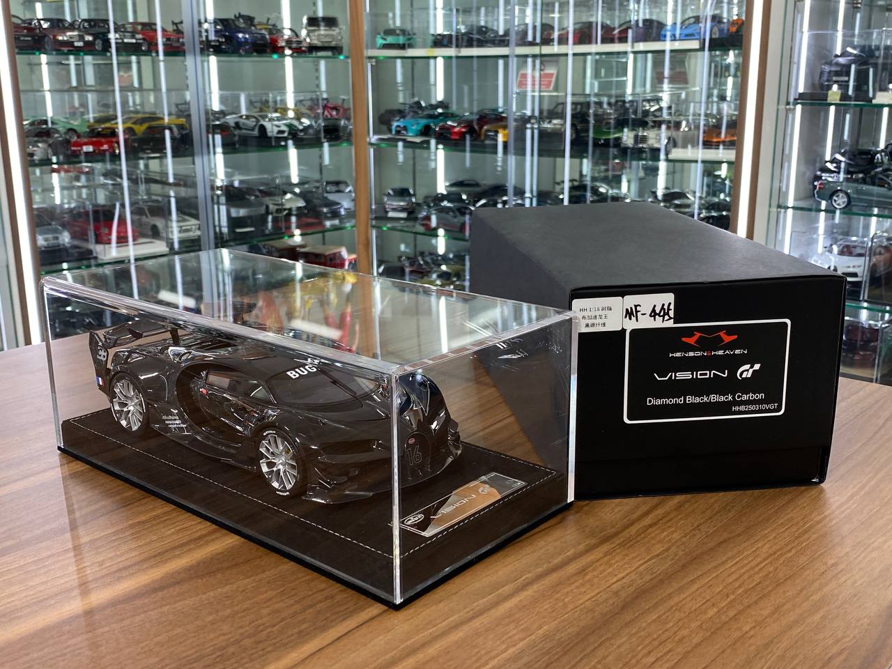 1/18 resin Models Limited 30 pcs HH Models Bugatti Vision GT Diamond Black / black Carbon