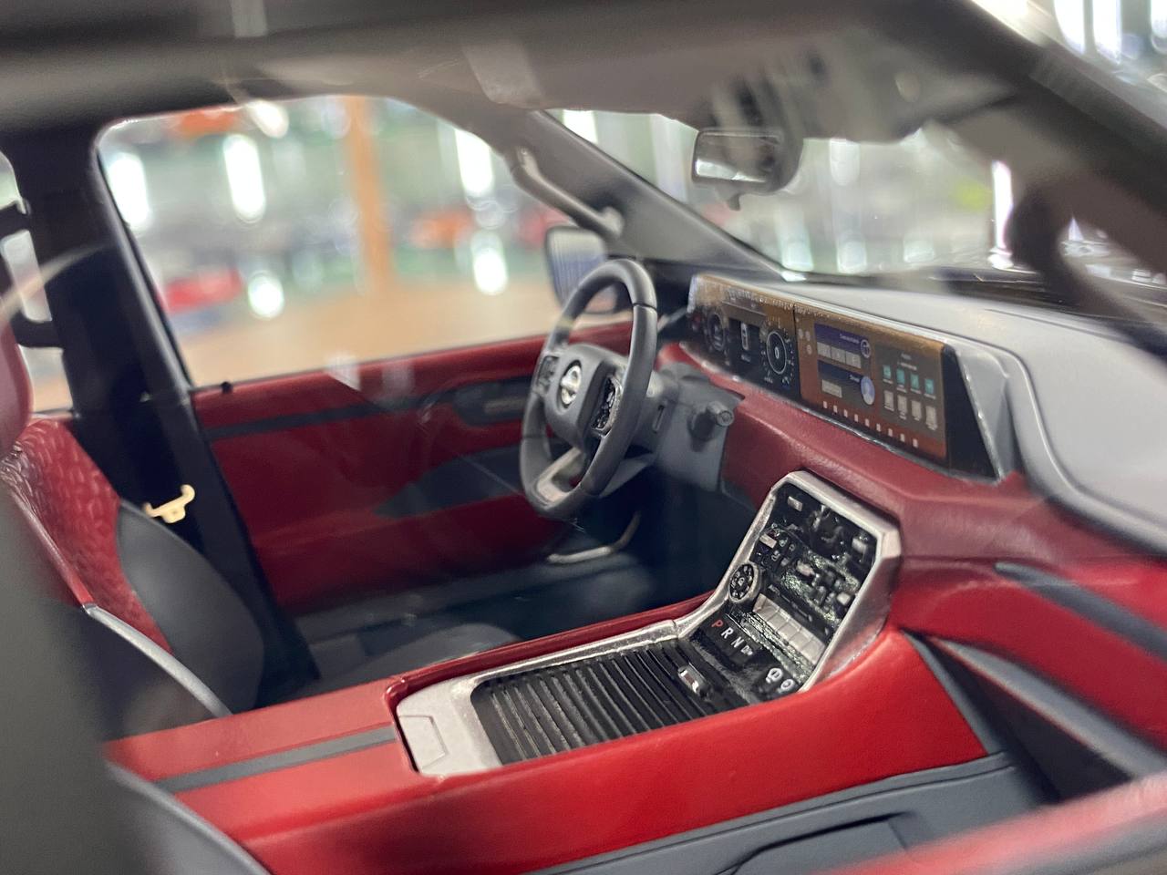 1/18 Diamand Nissan Patrol Y63 Platinum – Grey/Black – Limited Edition (50 pcs)